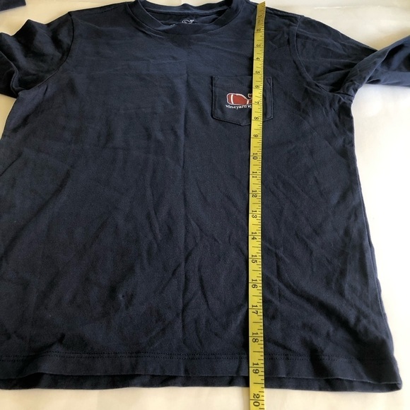 Vineyard Vines Kids Football Whale Spell Out Logo Long Sleeve Pocket Graphic Tee - Picture 10 of 11